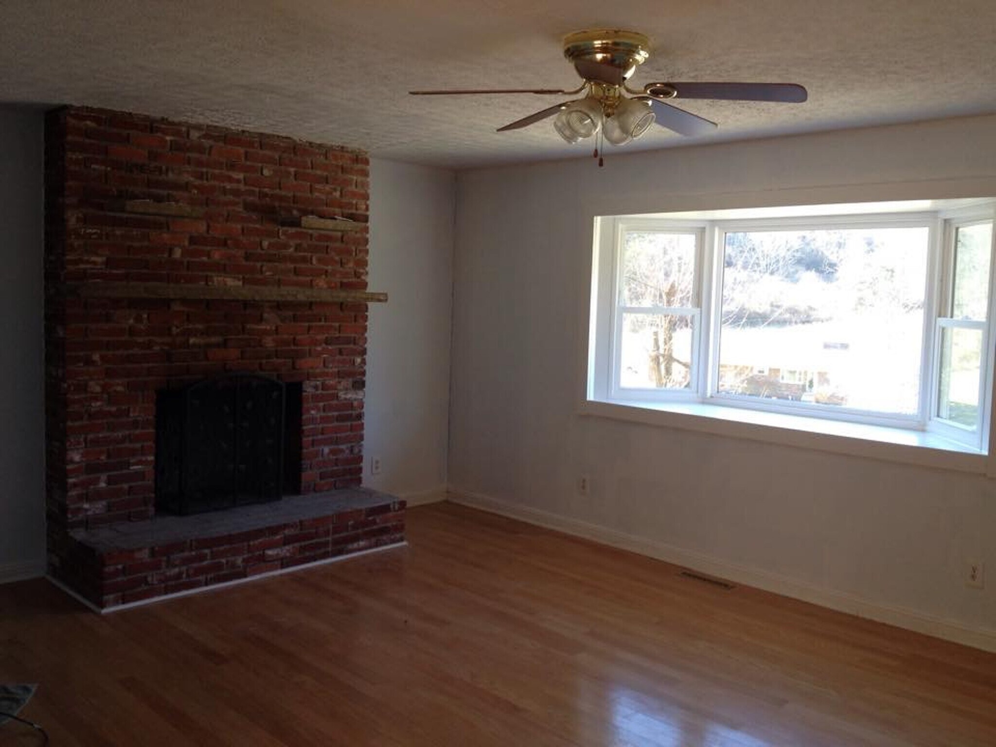 Building Photo - 4012 Woodward Drive