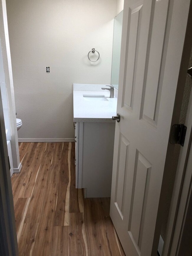Building Photo - New Construction. Brand New large 2 bedroo...