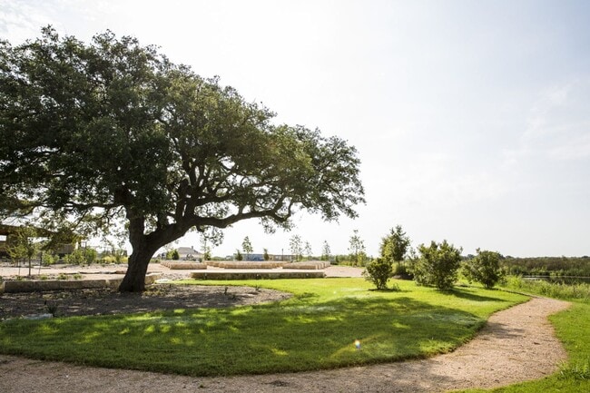 Building Photo - Bright & Airy Home on Curling Post