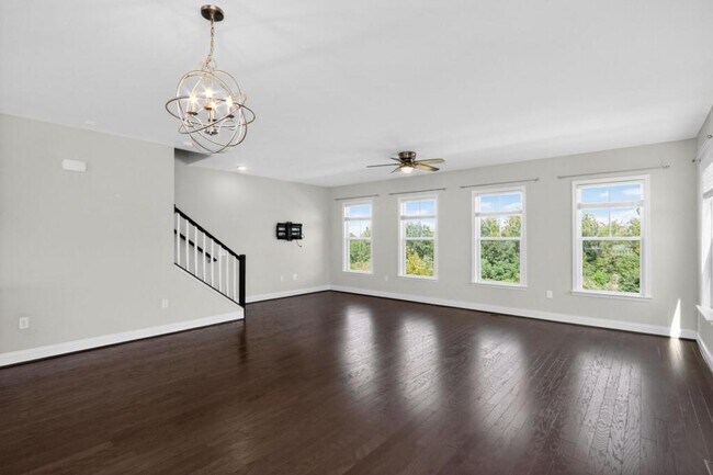 Building Photo - 17137 Branched Oak Rd