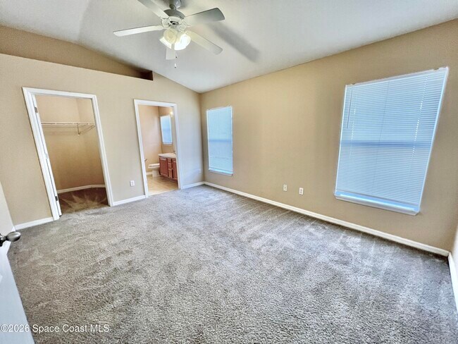 Building Photo - 441 Loxley Ct