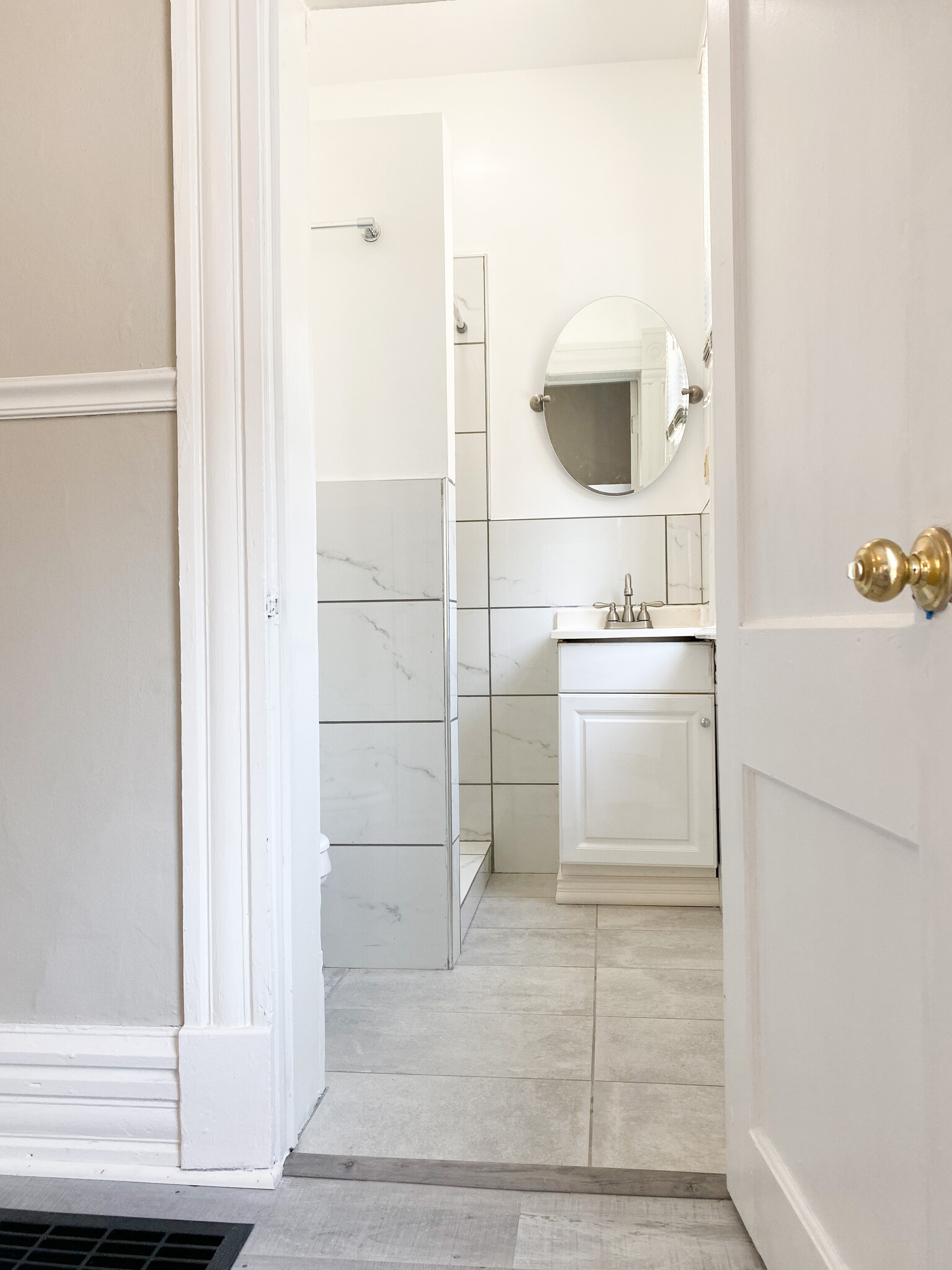 New Tile! - 432 E Whittier St