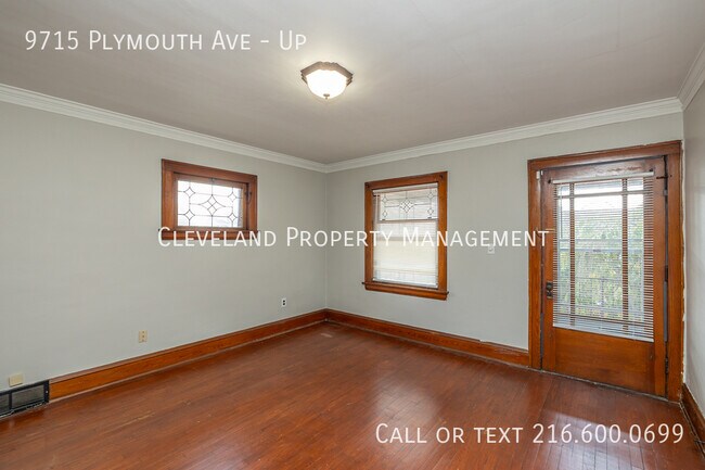 Building Photo - 9715 Plymouth Ave