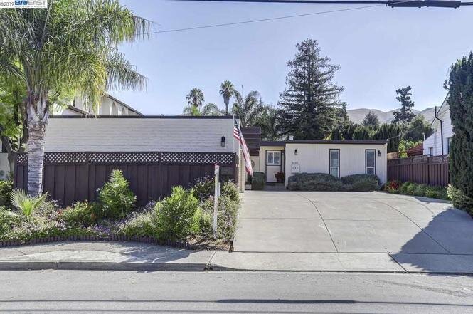 Building Photo - 43512 Bryant St