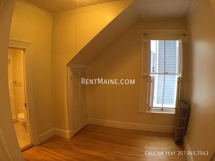 Building Photo - 269 French St