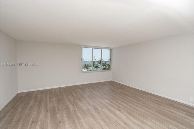 Building Photo - 1200 West Ave