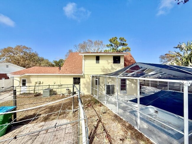 Building Photo - 12472 Monarch Cir