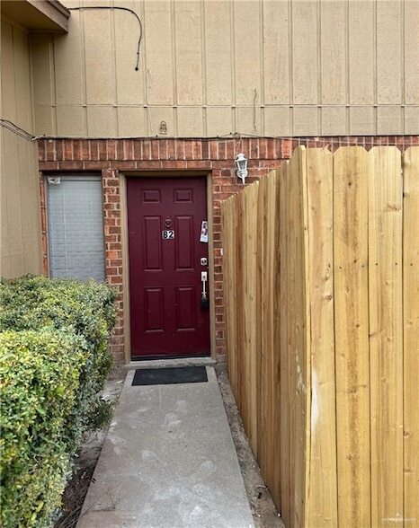 Building Photo - 6800 N 23rd St