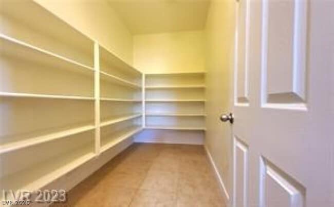 Building Photo - 9570 Rickshaw St