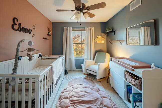 Building Photo - 1720 Brookstone Dr