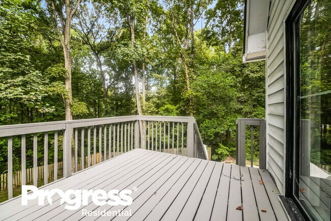 Building Photo - 1737 Hickory Grove Trail NW