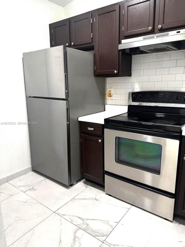 Building Photo - 3656 NW 91st Ln
