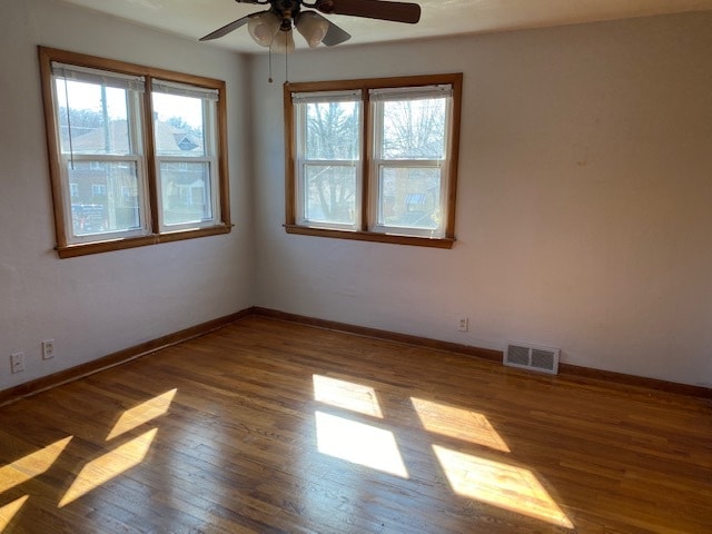 master bedroom w/hardwood floors - 717 N Highland Ave