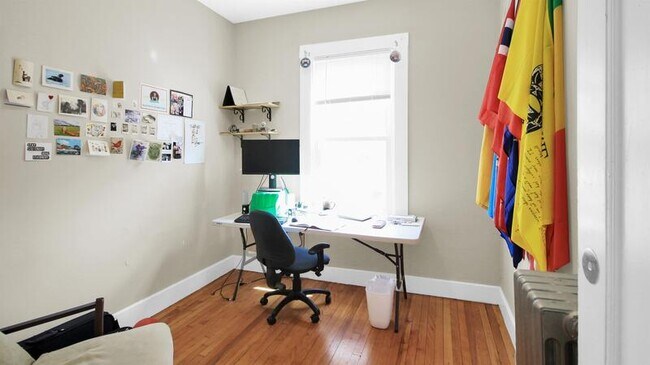 Building Photo - 35 Essex St