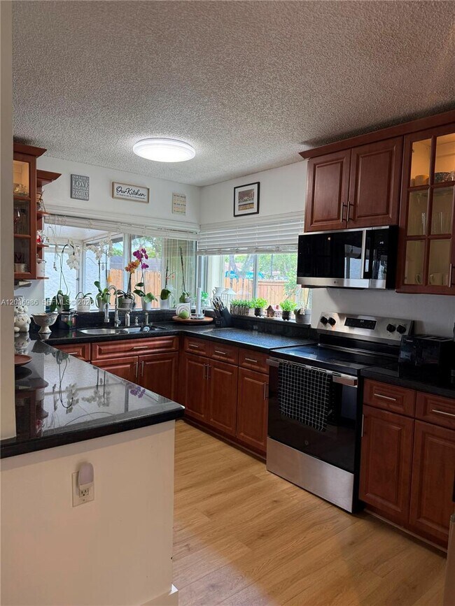 Building Photo - 14795 SW 97th Terrace