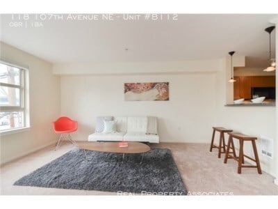 Building Photo - Downtown Bellevue Studio Condo BelleArts