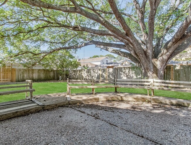 Building Photo - 6514 Winkleman Rd