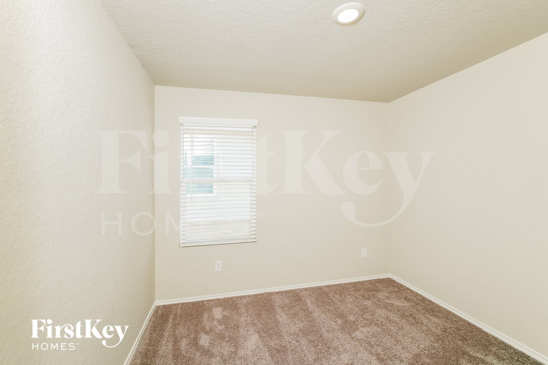 Building Photo - 10747 Prusiner Dr