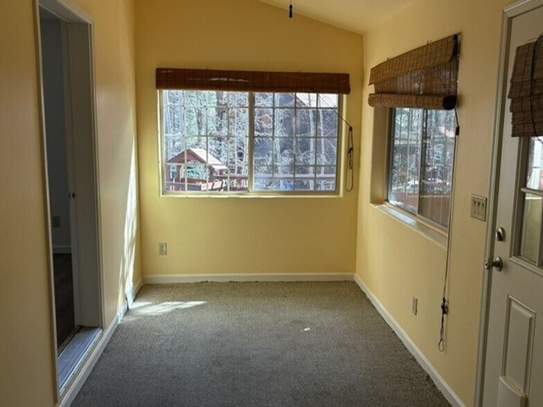 Building Photo - 2924 Moki Ovl