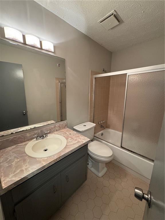 Building Photo - 2945 Sawgrass Trail SW
