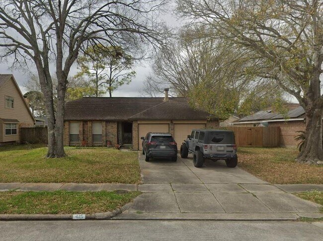 Primary Photo - 415 Starborough Dr