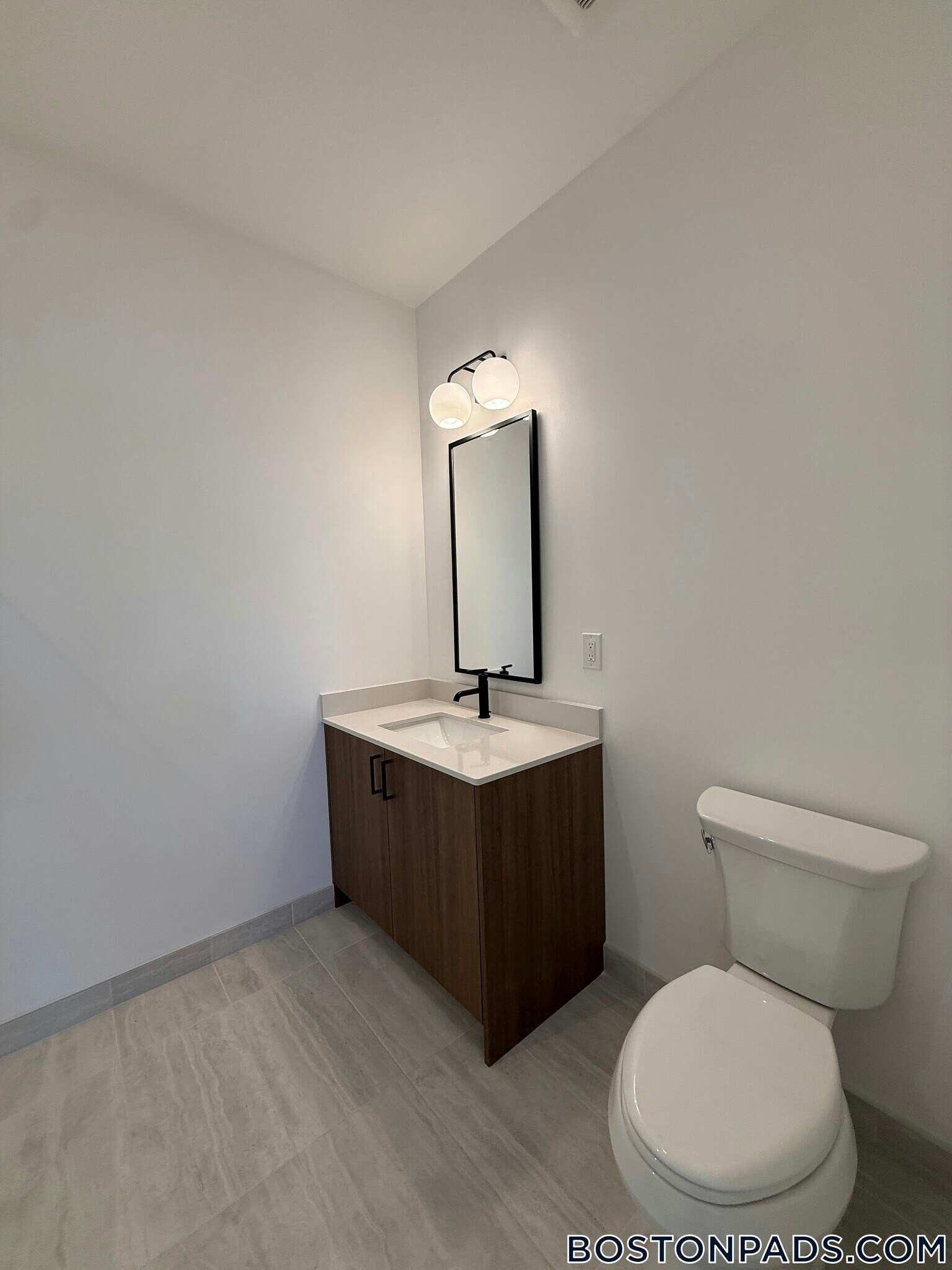 Building Photo - 199 Gardner St