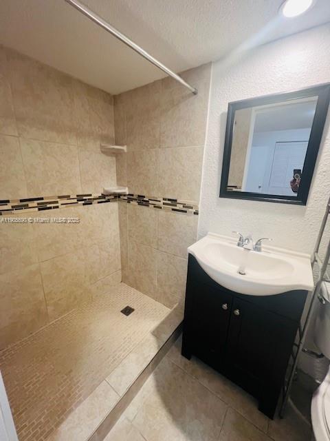 Building Photo - 6690 Miramar Pkwy