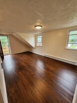 Building Photo - 1918 Rosemore Ave