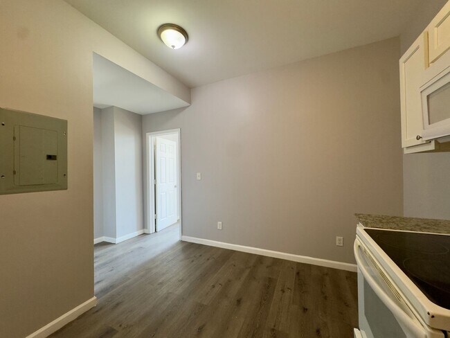 Building Photo - 2428 N Calvert St