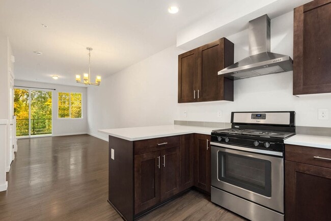 Building Photo - 5903 185th Ct NE