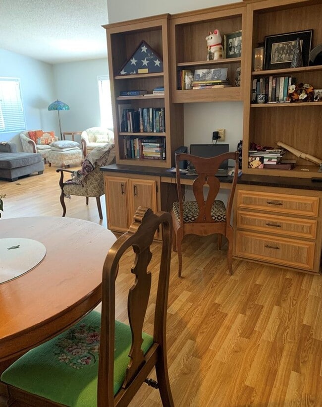 Building Photo - Gated 55+ Community Large Home with Views!