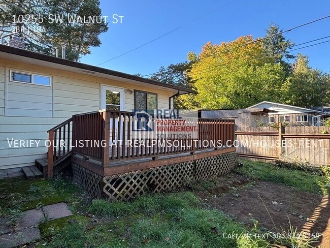 Building Photo - 10255 SW Walnut St