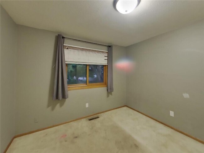Building Photo - 9864 Wake St NE