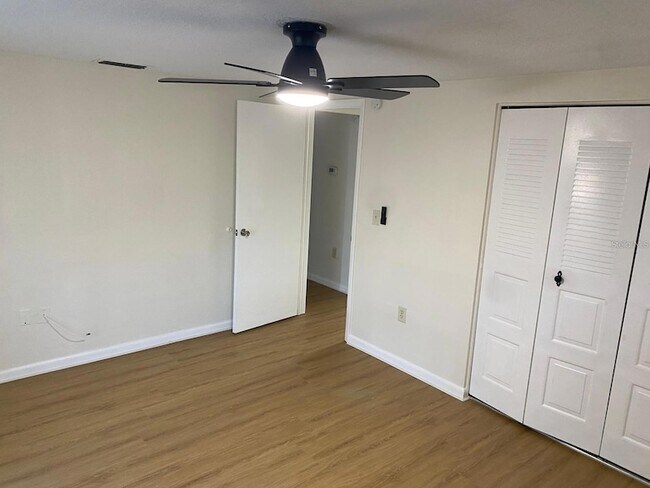 Building Photo - 7611 Summertree Ln