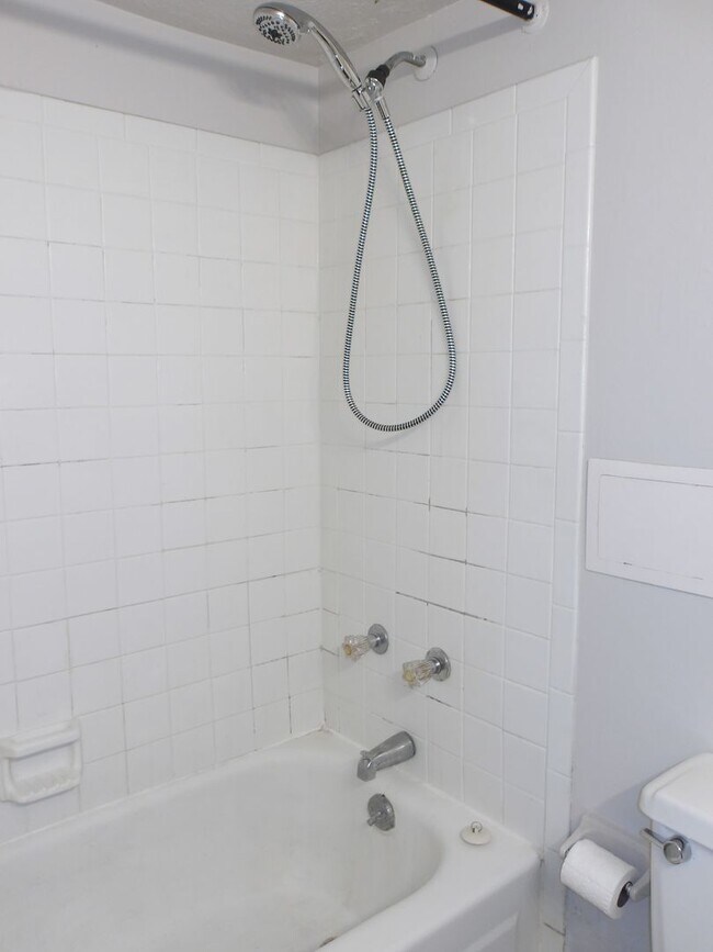 Building Photo - PMR-9-1829 S. 3rd St