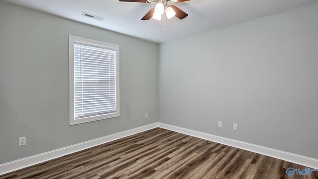 Building Photo - 14300 Peek Dr