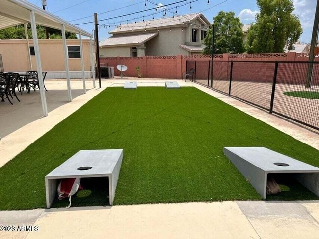 Building Photo - 16005 N 32nd St