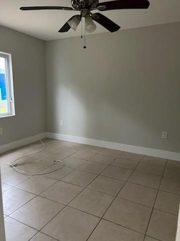 Building Photo - 1019 Mayflower Rd