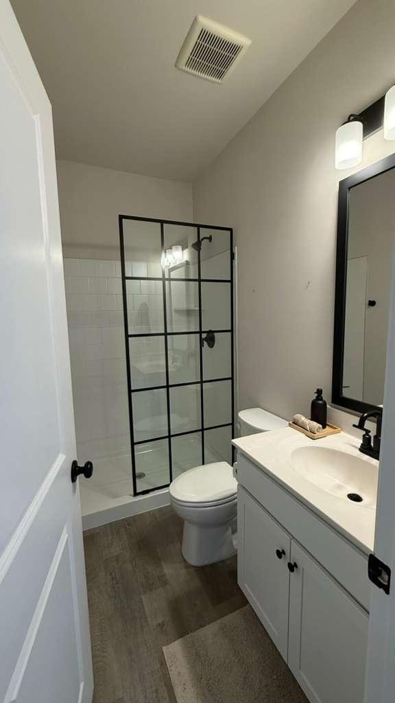 Building Photo - 57 Preening Rd