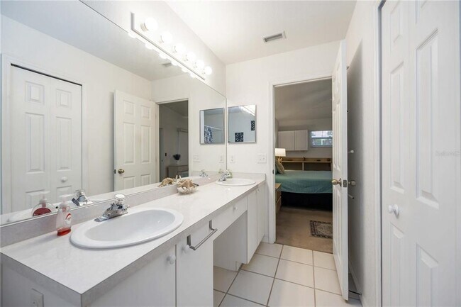 Building Photo - 107 Cottage Pl