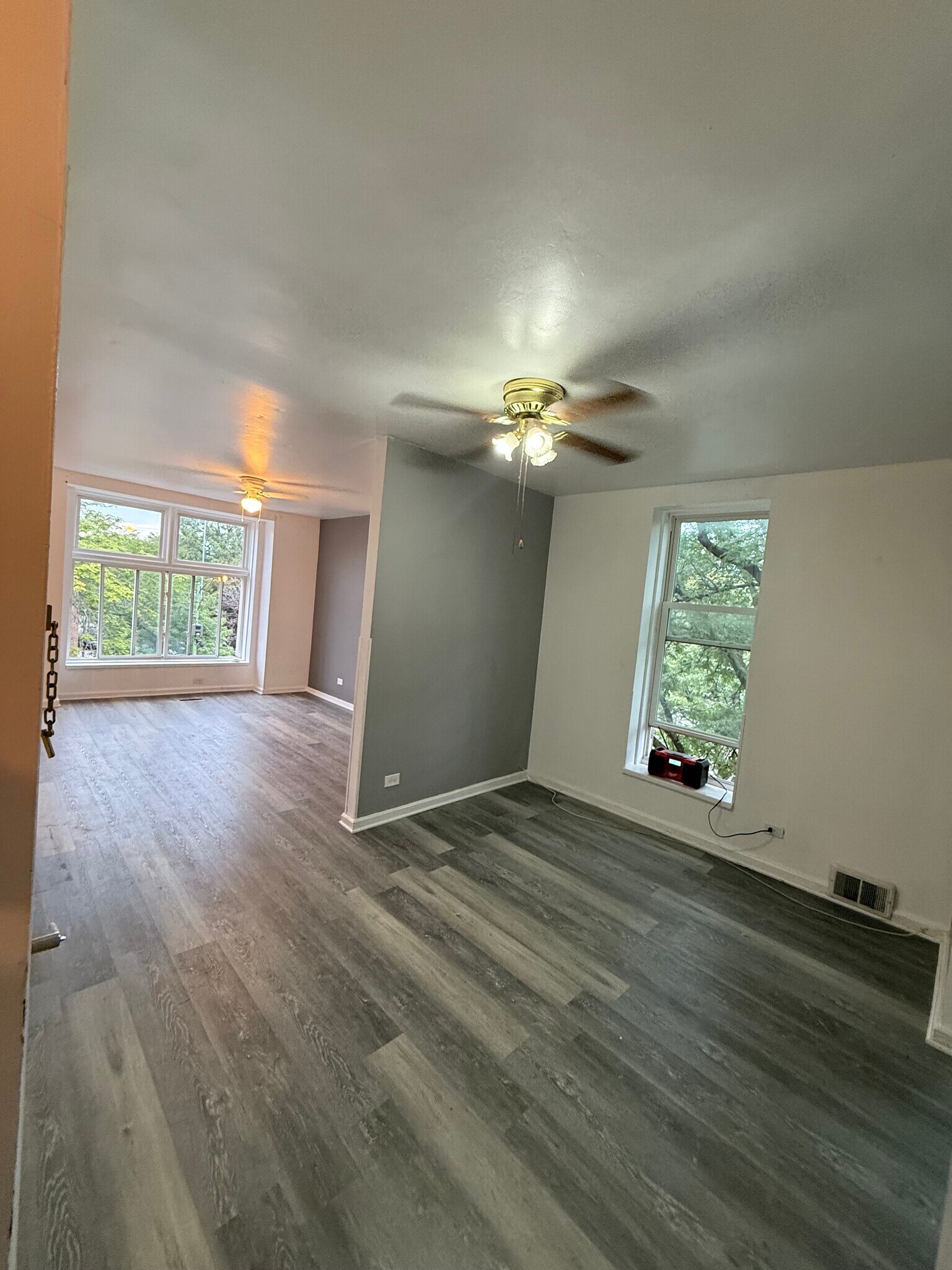 Dining Space - 901 W 19th St