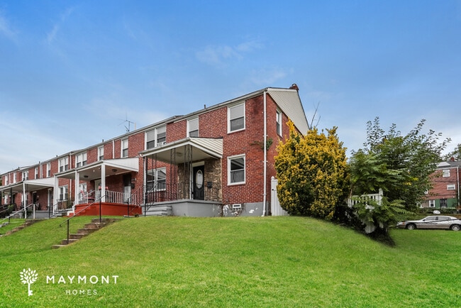 Building Photo - 1010 Reverdy Rd