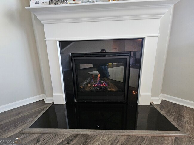 Building Photo - 52 White Spruce Wy