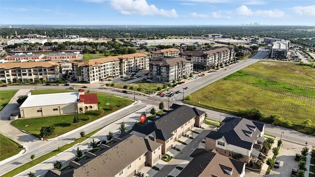 Building Photo - 6441 Iron Horse Blvd