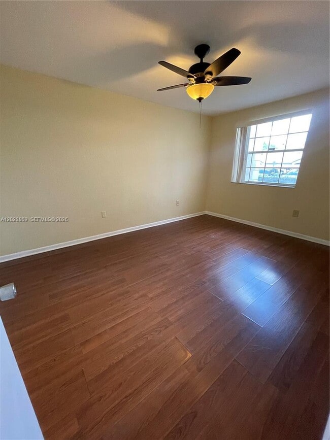 Building Photo - 2881 N Oakland Forest Dr