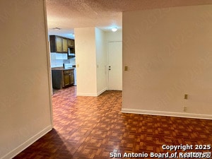 Building Photo - 117 Meadow Way