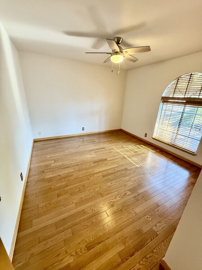 Building Photo - 11438 Timothy Way