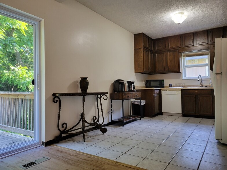 Kitchen - 9407 E 83rd St