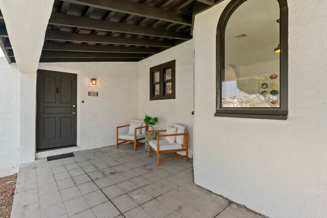 Building Photo - 8702 S 4th Ave