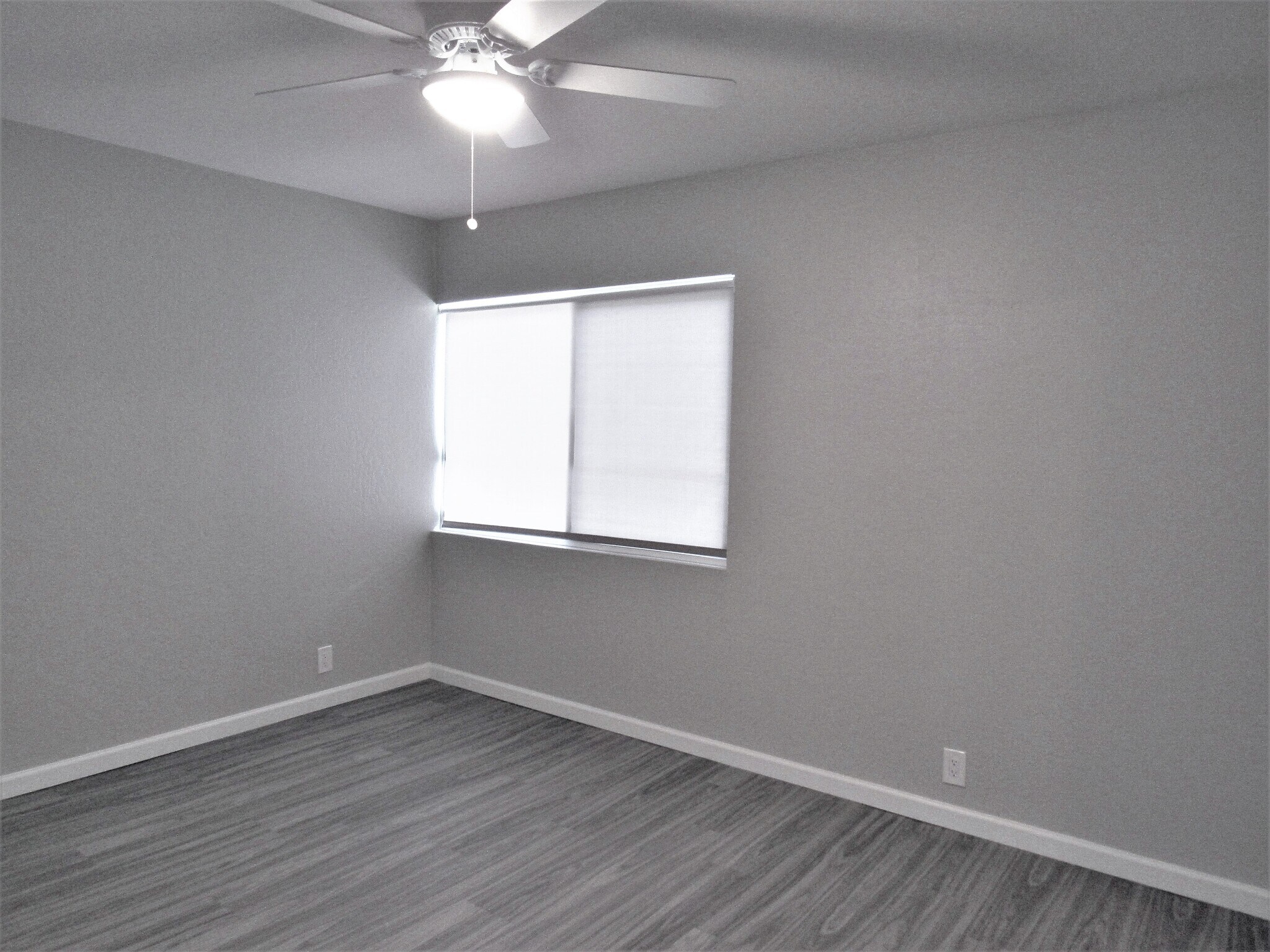 2nd bedroom - 4620 N 68th St